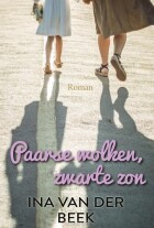 paarse-wolken-zwarte-zon